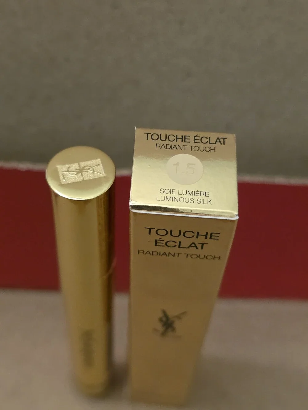YSL TOUCHE ÉCLAT CONCEALER CLICK PEN 1.5 LUMINOUS SILK. BNIB